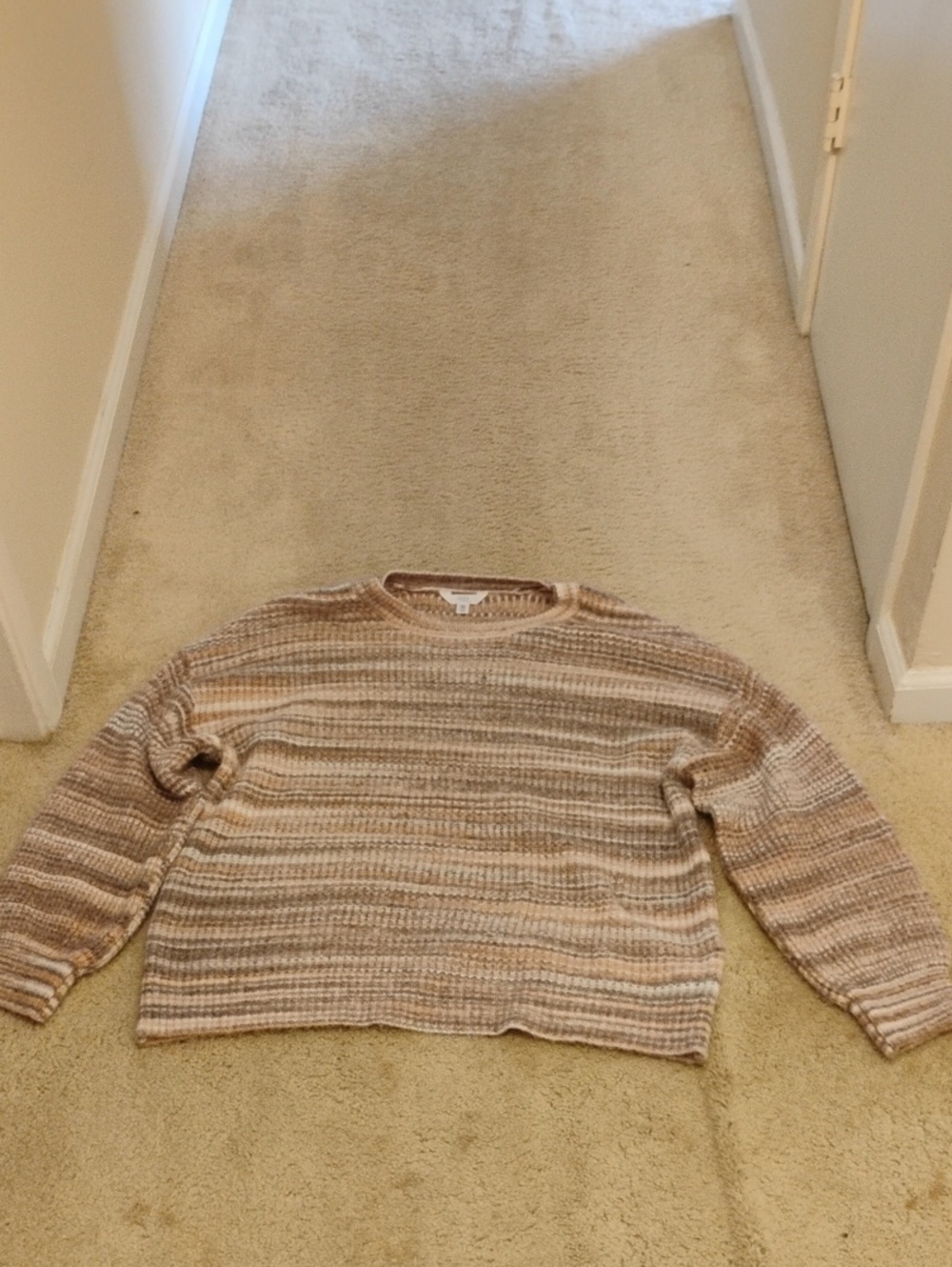 Time and Tru Women's Striped Crewneck Sweater - Beige and Cream